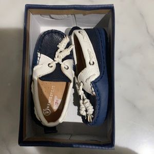 Kids shoes